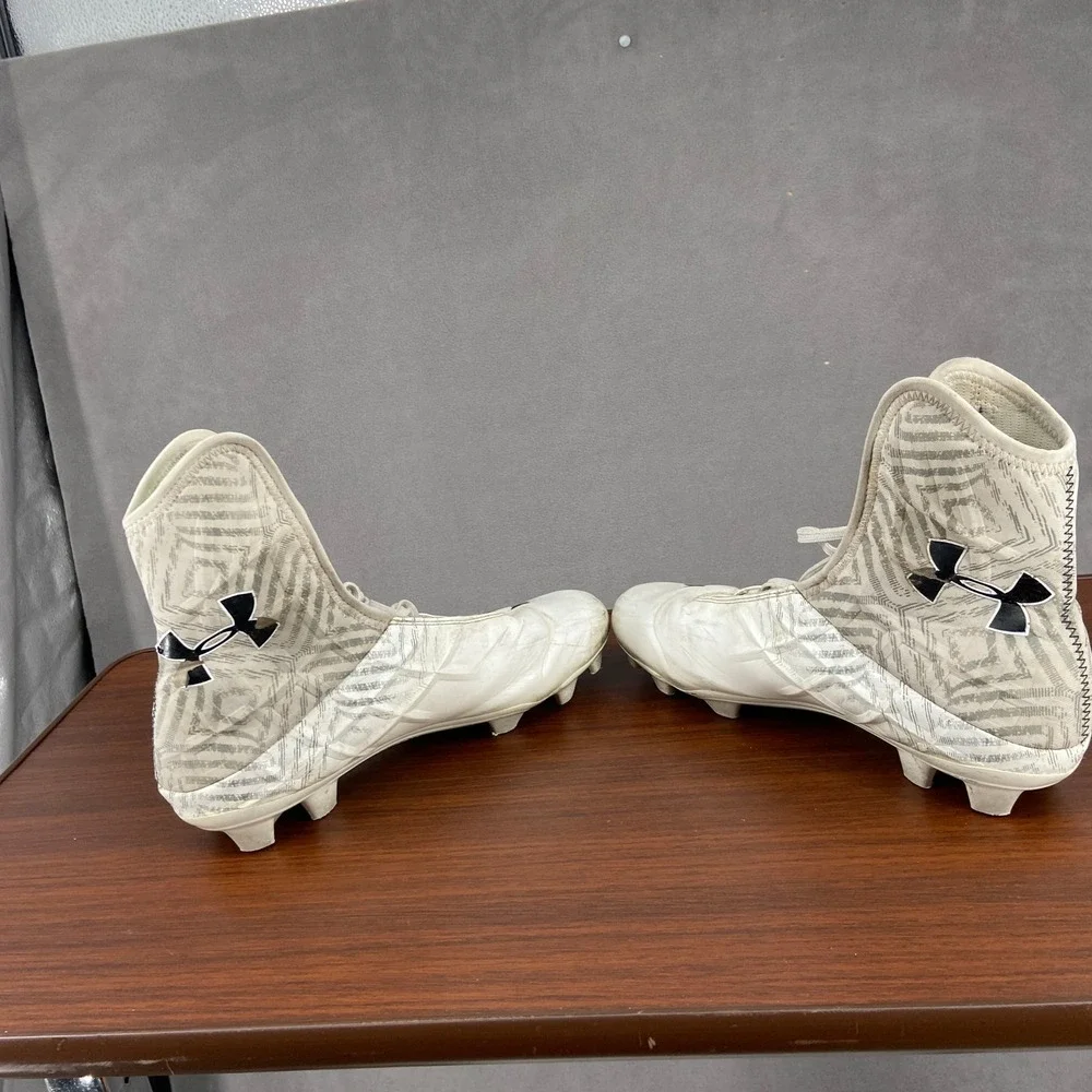 Under Armour Highlight MC Football Cleats White Silver 1235881-100 Mens Size 9